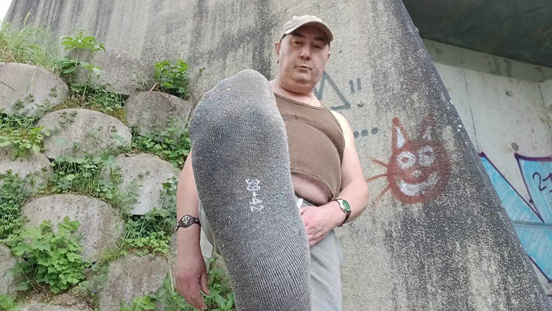 Pascal: 在La Boue的乡村手淫，快乐的猪主人帕斯卡尔