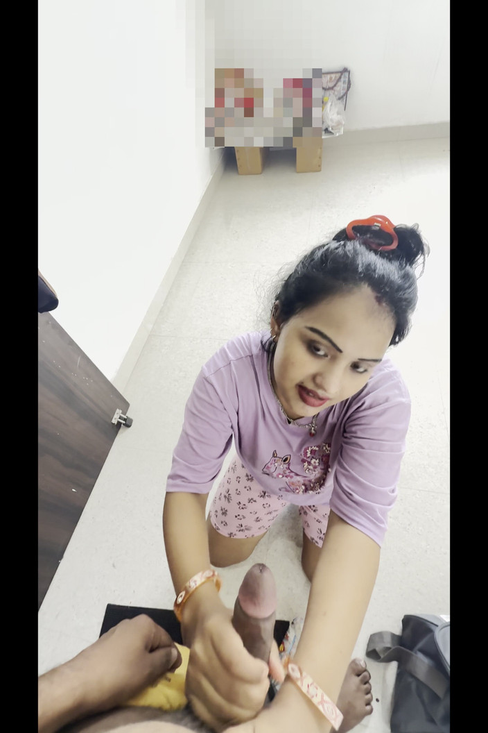 Nisha spa girls: La ragazza succhiacazzi ko muyu main lund dediya cara ragazza