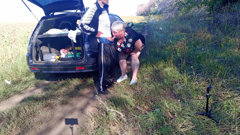 Zona901: Stepmom Holds My Dick While I Pee and Then Does...