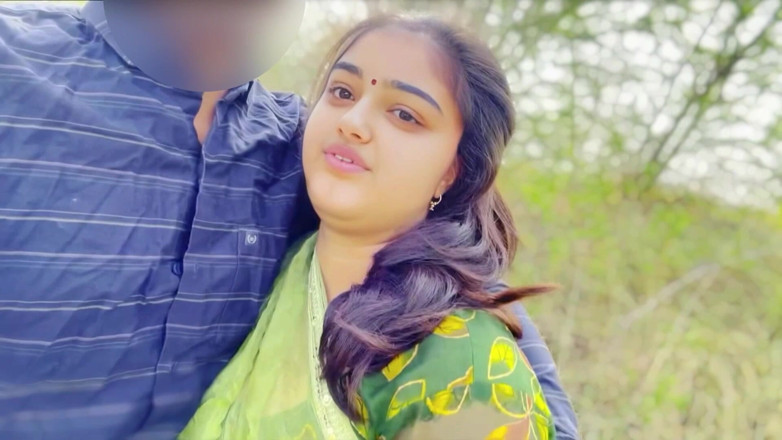 Your_aisha: desi ganv ki larki ki pahli baar uske jija ke...