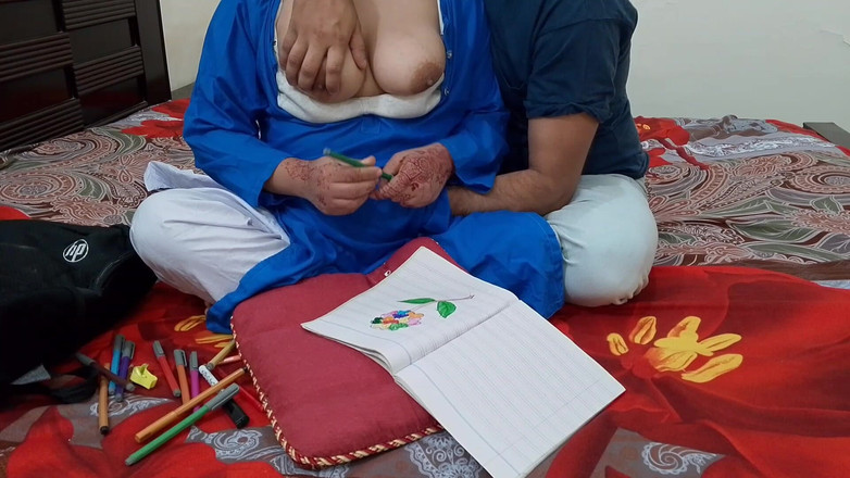 QueenbeautyQB: 인도 의붓여친이 그림을 그리는 동안 핫한 의붓여친과 섹스하다