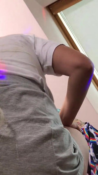 Mais de 1 hora de pura raspada, pernas brilhantes e loucura de calcinha