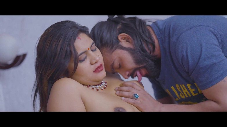 Triflicks: Beautiful Indian Bhabhi Sex with Unknown Person