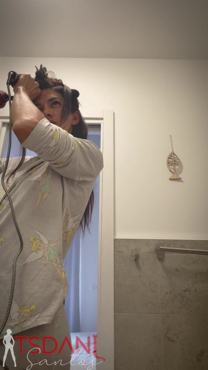 Tsdanisantos1: 머리를 더 예쁘게 다듬기