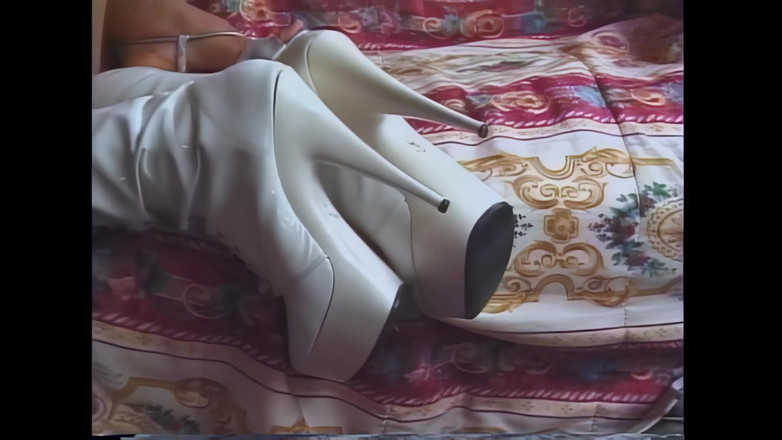 Shemale Vintage MegaStore: Transeksual Masa Lalu yang Luar Biasa!! - Video lengkap hd (vol. )