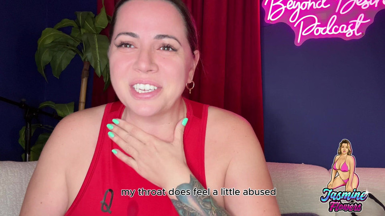 Jasmine Flowers: Tante semok latina dientot habis-habisan pakai dildo sampai tenggorokan