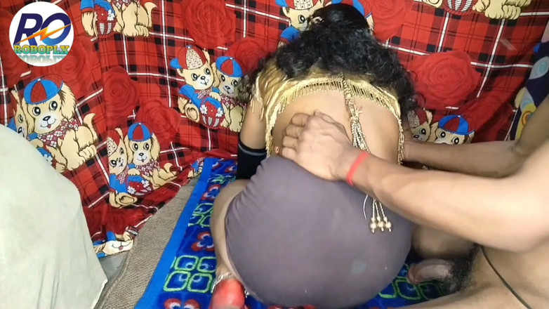 RoshniExpress: Desi Village New Marriage House Wife Full Nude Sex Hindi...