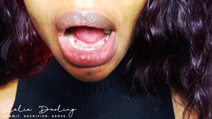 Kneel to Nolia: Chewing gum ASMR