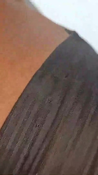 Ehefrau bekommt orgasmus-höhepunkt aus der muschi fließt - 1