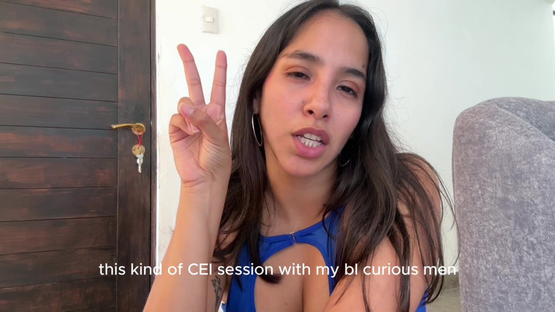 Goddess Alexa femdom: La estudiante universitaria Alexa convence a su compañero de clase...