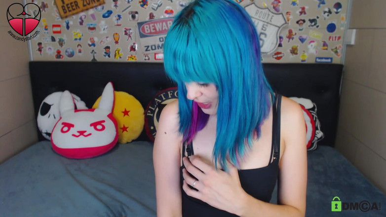 Candystart Videos: Aku akan membangunkanmu dengan blowjob yang bagus