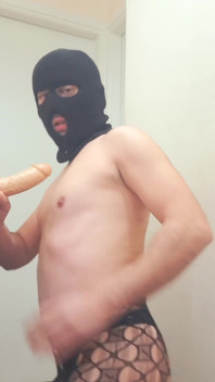 In cur, dupa o muie, cu dragoste si grija cu Micul Prieten...