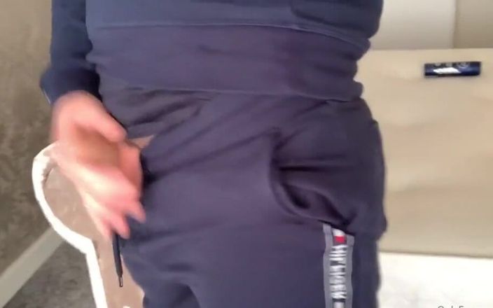 jay jenson: Bouncin mijn pik. Deel 2