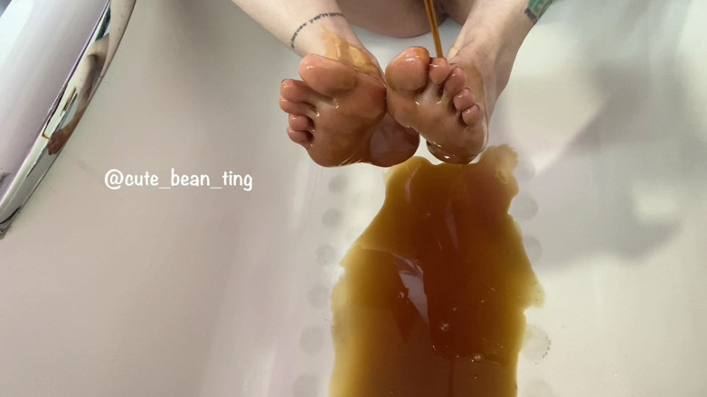 Alice Bean: Syrup trên đôi chân của tôi