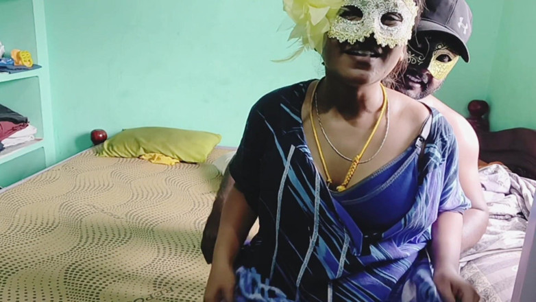 Vijay002: Sua Rainha Lavanya de humor completo