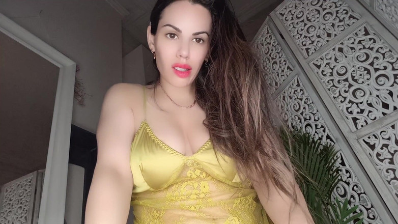 annikarain: Gigante sanitizada e superdimensionada