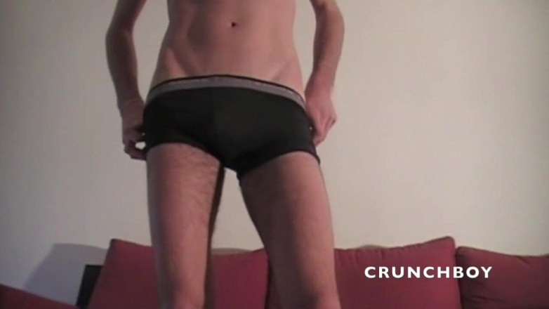 FRENCH AMATORS SEXTAPES: Diego zerżnięty przez Twink Max dla zabawy castingowej