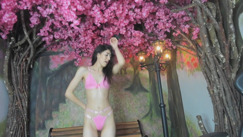 Colombianas amateur: Sexy Pettite Dancing Pantofi Masturbare