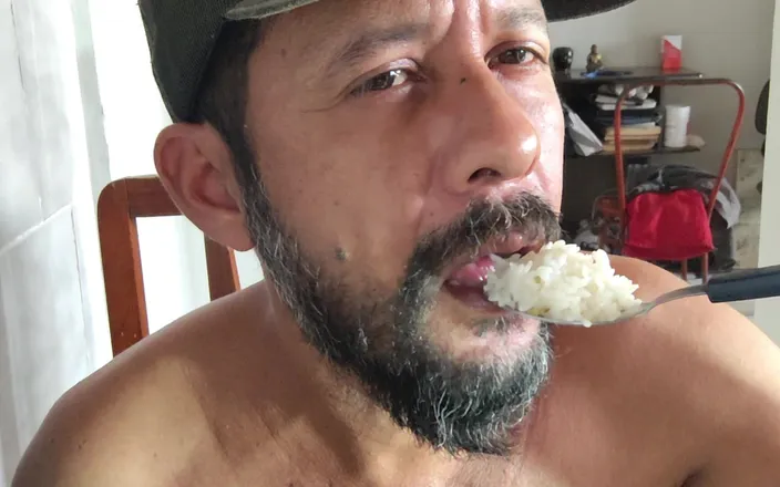 Stink HairyMale: Food Fetish