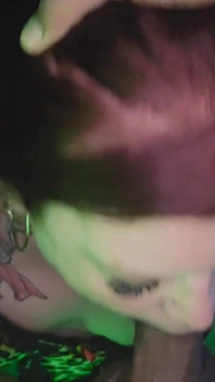 Lucky Gurl Nikki Cakes - Green Light Special POV Blowjob