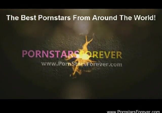 Pornstars Forever: Fascinující milfka miluje trojku, protože může dostat dvojitou penetraci