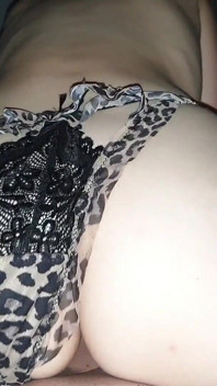 Ho bisogno del tuo sperma dentro di me fratellastro