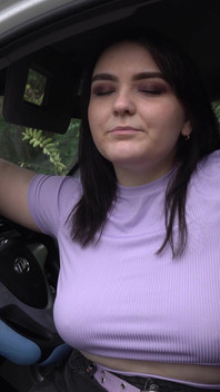 I Show My Boobs in Random Places