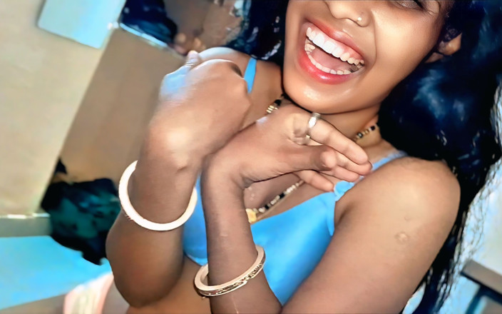 Missjan11: La Calda E Bella Moglie Indiana Fa Sesso Romantico Con...