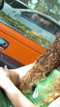 Hijastra Starbucks Barista folla rico padrastro Teddy Tarantino
