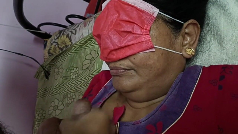 bengalihousewife: Boudi si ibu-ibu hot india lagi asik goyangin