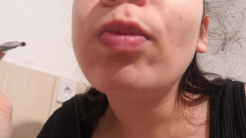 AmayaMori: 我的巨人继妹给娇小的继兄弟吹箫，然后把它塞进她臭乎乎的嘴里