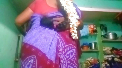 Priyanka314: Tamil Mallu Aunty