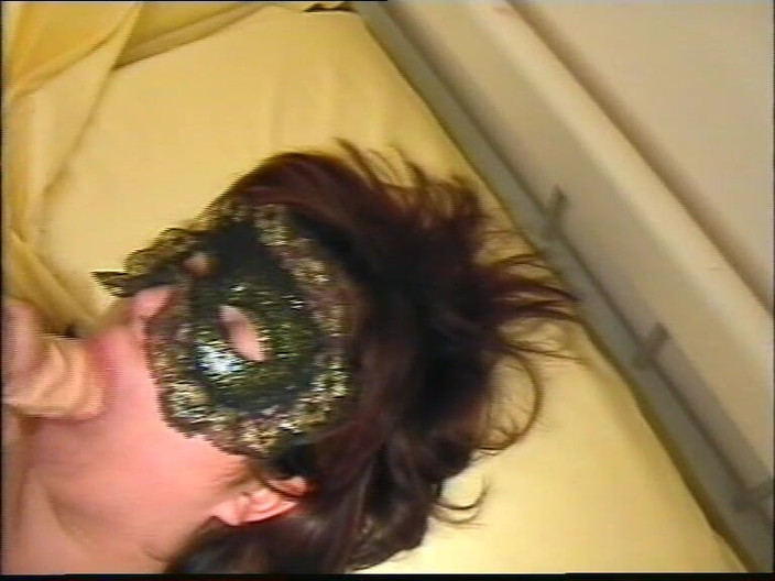 90's Italian Amateur: Cena pornô amadora encontrada no porão # 1
