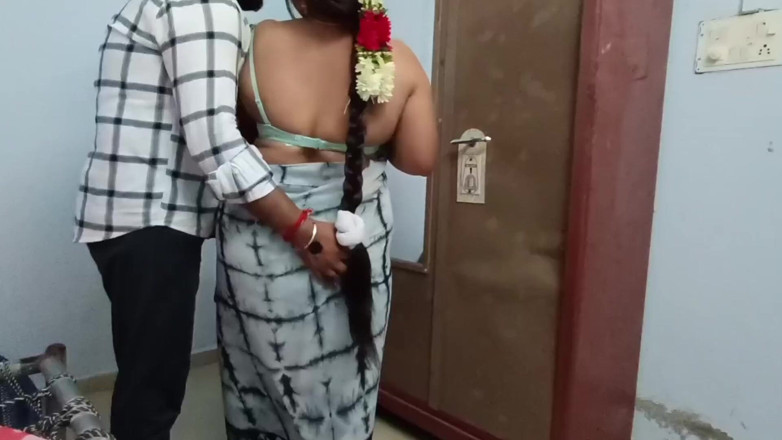 Telugu-fuckers: Telugu tia tesuda caseiro