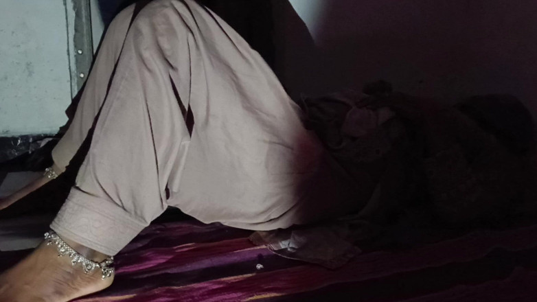 Bhabhi UP: Nedělej tohle, nedělej video