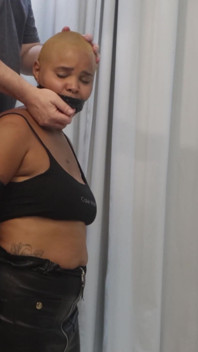 Amanda - dominance, výprask a bondage kouření
