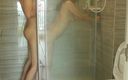 Reem Hassan: Sex in Bathroom Hot Sexy Arabic Muslim Gril