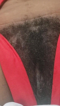 Ragazza pelosa cruda azione HD - bellezza naturale, vere vibrazioni amatoriali, autentica chimica, energia non filtrata