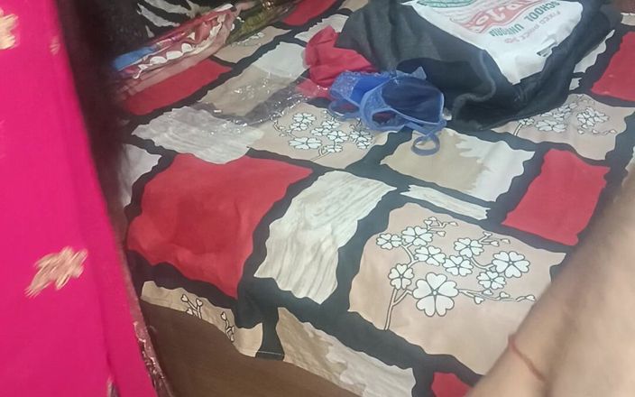 Nightqueen---7838: Bhabhi Ji iba a algún lugar listo y hice un...