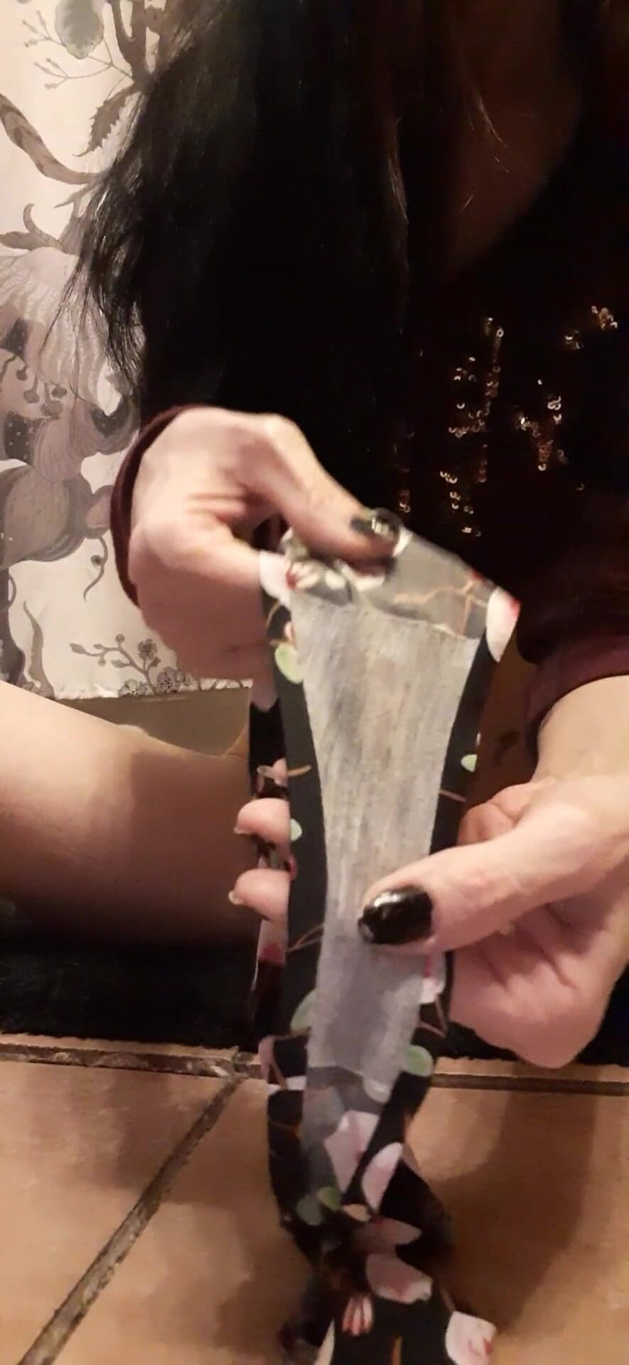 PandoraSG: 3일 동안 착용한 팬티 플레이