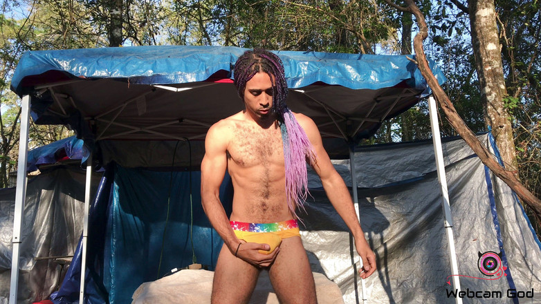 Arthur Eden aka Webcam God: Sous-vêtements exotiques (4K)