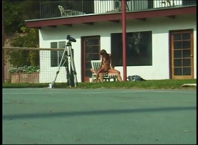 VOP Teenies: Sexo al aire libre con un final facial para el...
