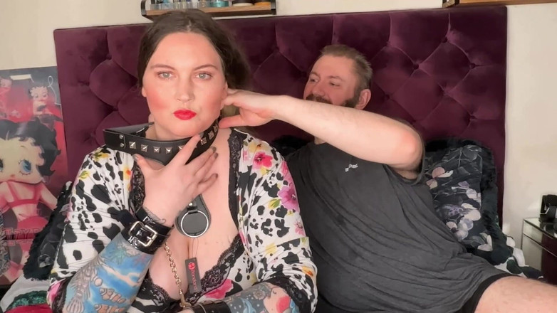 MissFFW: キンキー・ウィアが新しいおもちゃのセレクションを開封する