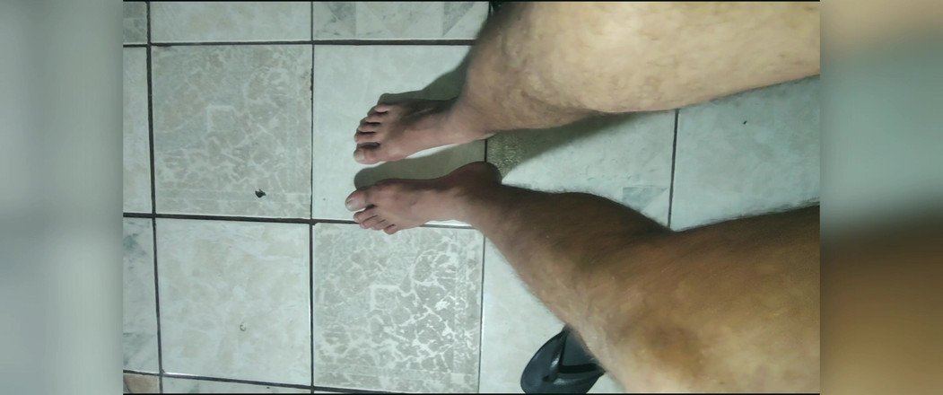 Stink HairyMale: Pe picioare, moment relaxant 4K