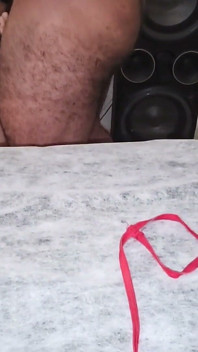 Große Behaarte Mollige Dominates Kleinen Twink - Erste Hardcore-session