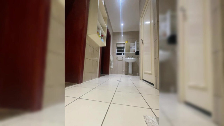 Legendary Booty Overdose: Ébano grandota en la ducha se burlan de y la...