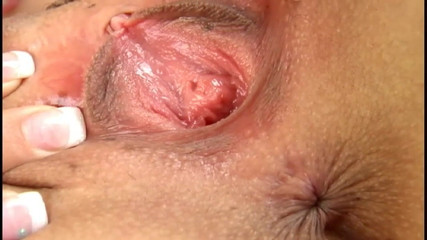 Cruel Media TV: Европейское соло Cindy Hope - супер сексуальная крошка-красотка, венгерское бикини, натуральные маленькие сиськи, большая задница, фрукты, молоко, киска, длинная версия