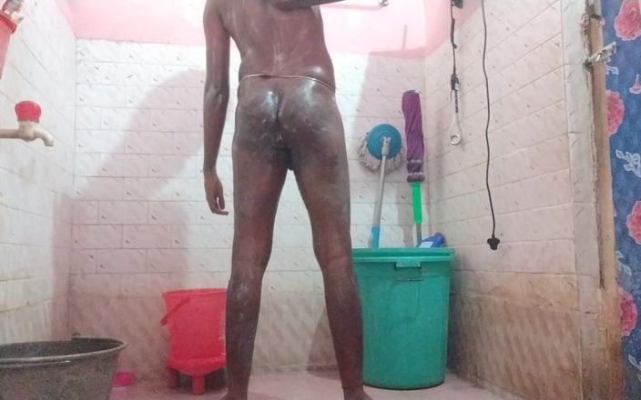 Tamil 10 inches BBC: Tamilische sexy badesession