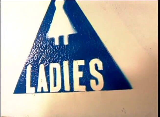 Lesbian Illusion: Freche lesbische mädchen wollen lesbische erfahrung zeigen