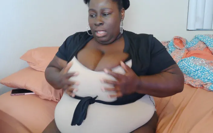 AngelMoca: Ur BBW Ebony